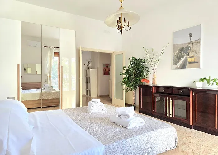 Marano - Bright 3 Bedrooms In The Center