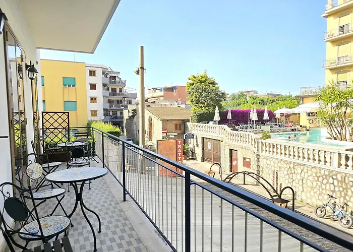 Marano - Bright 3 Bedrooms In The Center Lägenhet Sorrento