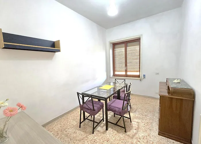 Marano - Bright 3 Bedrooms In The Center Lägenhet