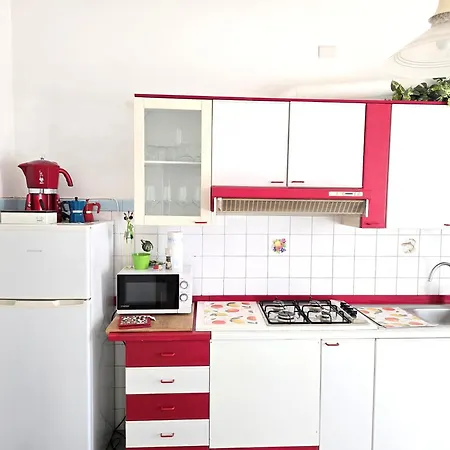 Marano - Bright 3 Bedrooms In The Center Lägenhet