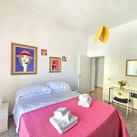 Marano - Bright 3 Bedrooms In The Center Lägenhet *