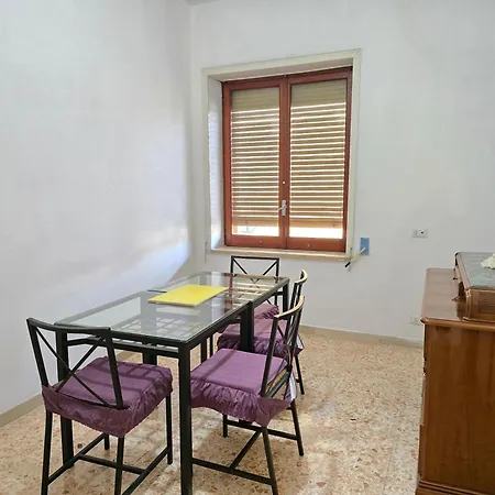 Lägenhet Marano - Bright 3 Bedrooms In The Center *