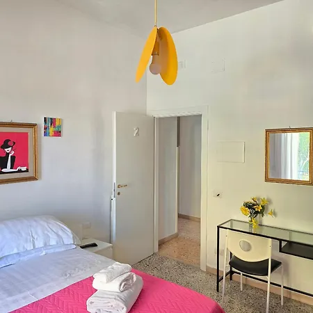Marano - Bright 3 Bedrooms In The Center * ソレント