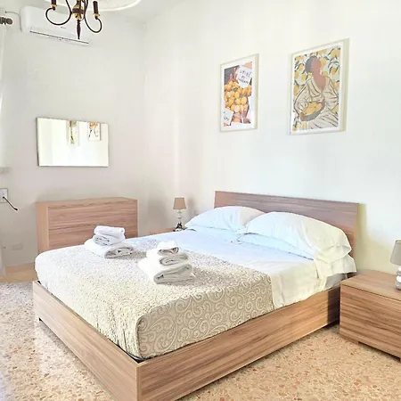 アパート Marano - Bright 3 Bedrooms In The Center *